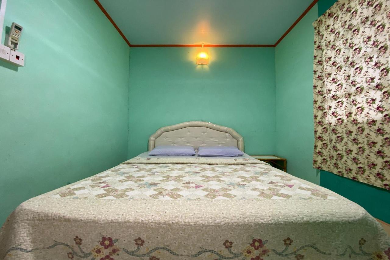 Oyo Home 90286 Yuna Bamboo Rest & Stay Ranau Buitenkant foto