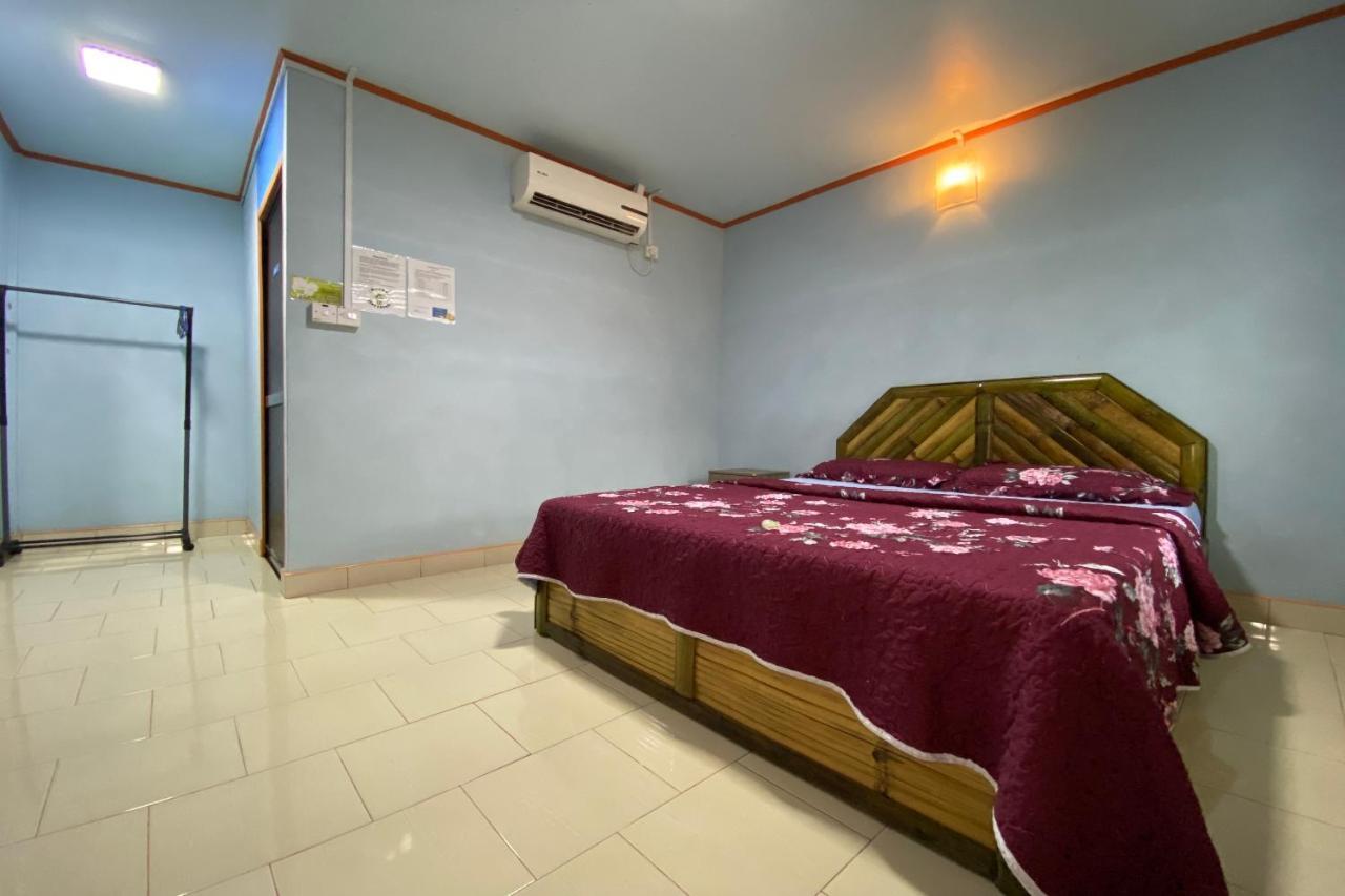 Oyo Home 90286 Yuna Bamboo Rest & Stay Ranau Buitenkant foto